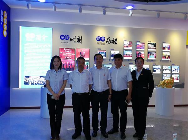 中國銀行與遼聯(lián)電商達成全面戰(zhàn)略合作意向3.jpg 中國銀行與遼聯(lián)電商達成全面戰(zhàn)略合作意向3.jpg