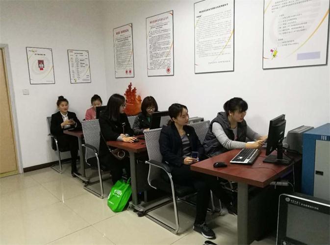 學(xué)習(xí)年會(huì)上董事長致辭內(nèi)容1.jpg 學(xué)習(xí)年會(huì)上董事長致辭內(nèi)容1.jpg